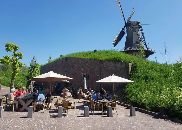 Kazemat Zus * Woudrichem